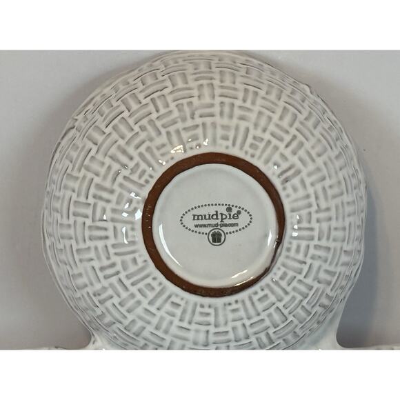Mud Pie Triple Section Ceramic Basket Weave Serving Bowl with Grape Handle - Picture 8 of 9